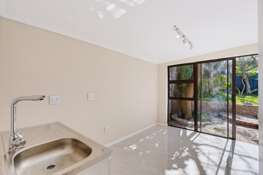 4 Bedroom Property for Sale in Hout Bay Western Cape